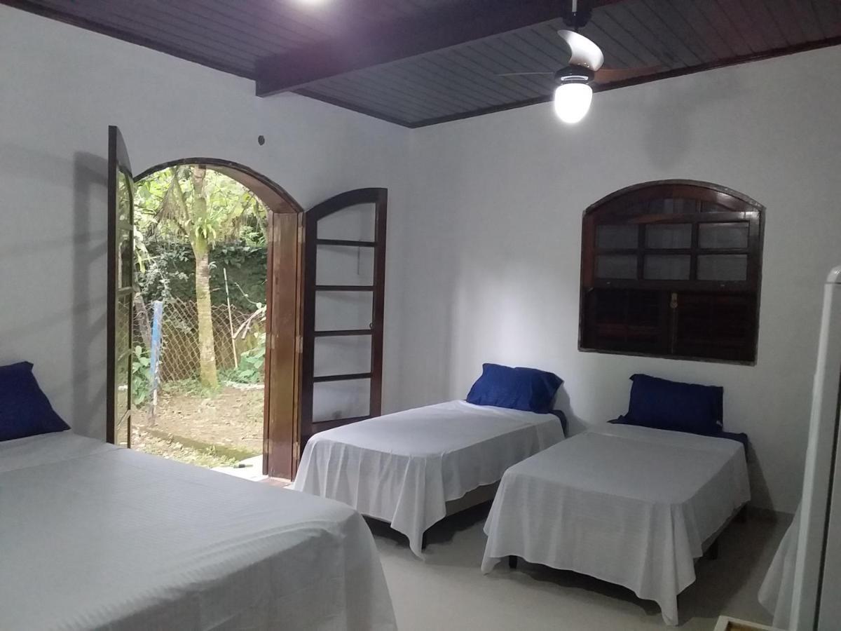 Suites Proximo Ao Rio Jaguareguava Em Bertioga Esterno foto